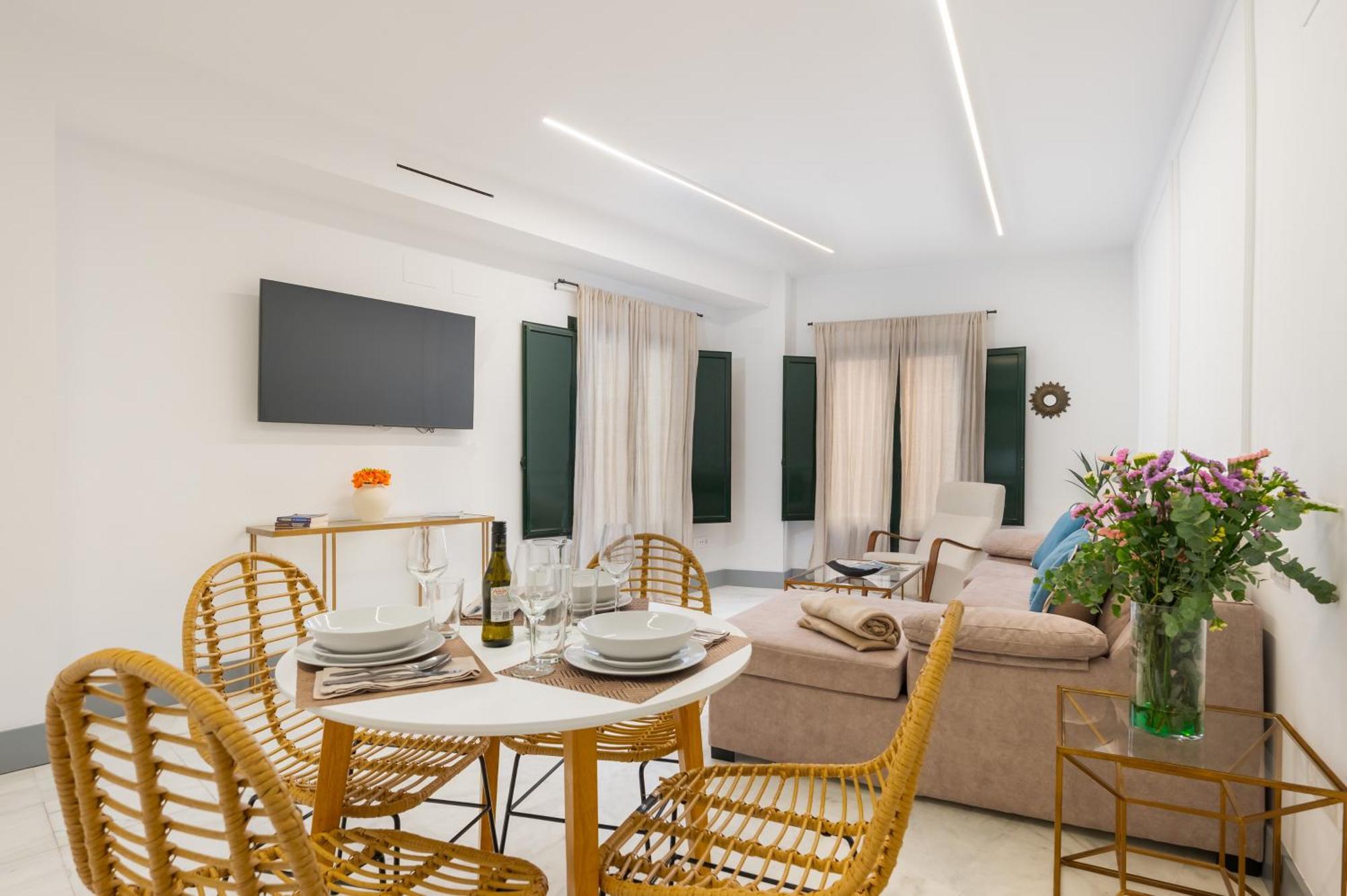 Panther Home Francos Σεβίλλη Εξωτερικό φωτογραφία
